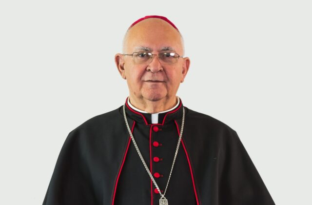 Muere monseñor Antonio Camilo González, obispo emérito de La Vega