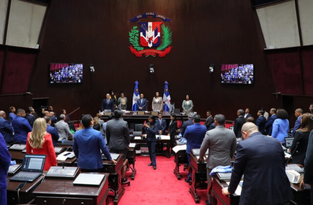 Los diputados aprueban préstamos por 465 millones de dólares