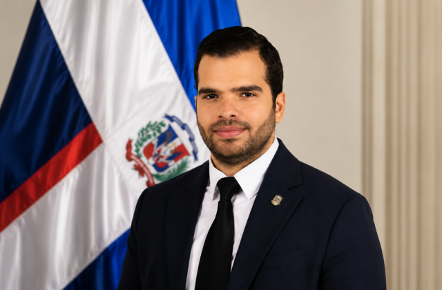 Diputado afirma que nuevo Código Penal castigará los deepfakes, y otros ciberdelitos