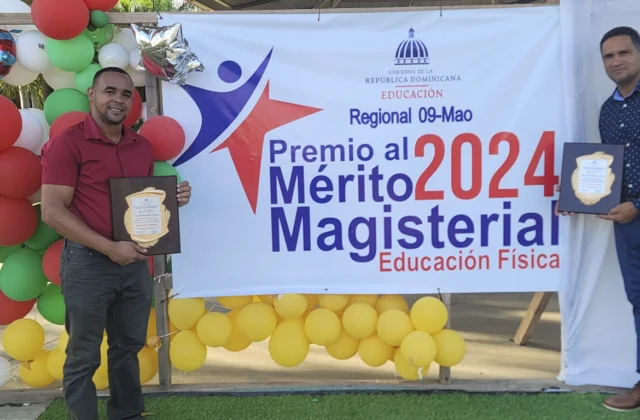 Distrito Educativo 09-01 Mao, fue sede del reconocimiento regional al Mérito Magisterial de Orientación y Psicología