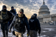 Senadores de EE.UU. solicitan reformas a ICE tras tiroteos mortales en operativos migratorios