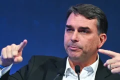Imagen relacionada: partido lula denuncia bolsonaro justicia
