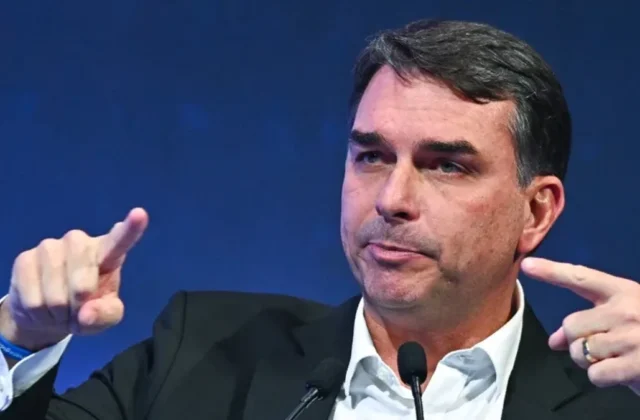 Imagen relacionada: partido lula denuncia bolsonaro justicia