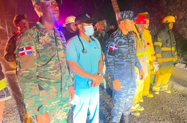Controlan incendio en antiguo hotel RIU Mambo; operaciones turísticas en Maimón continúan con normalidad