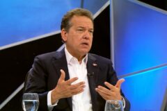 Ito Bisonó informa que Gobierno entregó cerca de 900 viviendas en 2026 y proyecta otras 4,000