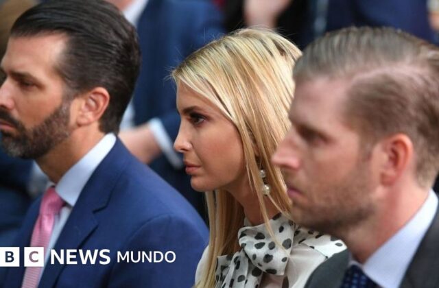 BBC busca citar hijos de Trump en juicio por difamación