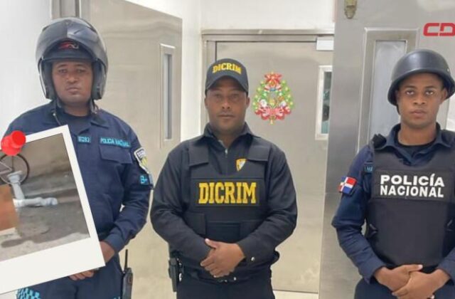 Agentes de la Policía Nacional adscrito a la OCN-INTERPOL Santo Domingo impiden ingreso al país de ciudadano guayanés requerido mediante notificación internacional