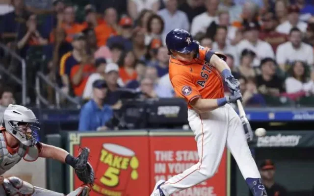 Astros aseguran la serie en San Francisco apoyados en pitcheo y bateo oportuno