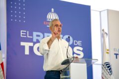 Abinader llama a estudiantes integrarse al nuevo año escolar: “Tenemos que aprovechar cada día para la enseñanza”
