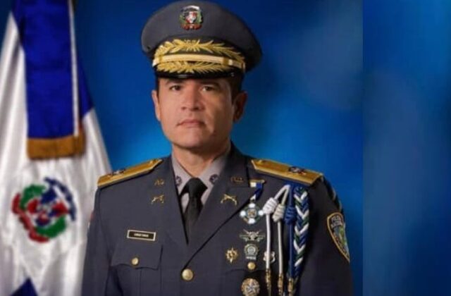 Director general PN fortalece su estructura operativa con cambios y nuevas designaciones en direcciones centrales, regionales y de áreas especializadas