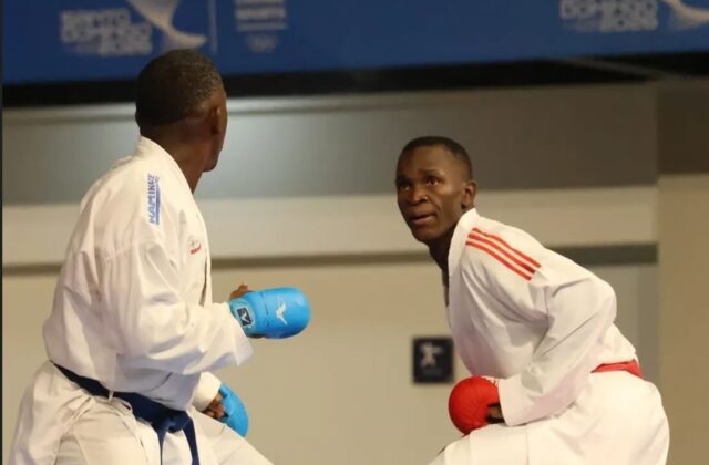 Carlos Herrera obtiene plata en karate 75kg para RD; guatemalteco Maldonado gana oro