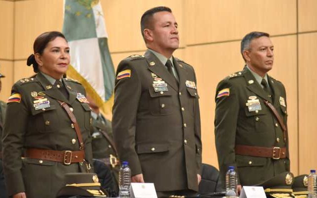 Ministra Faride Raful encabeza traspaso de mando y posesiona a Ernesto Rodríguez García como director general de la Policía Nacional