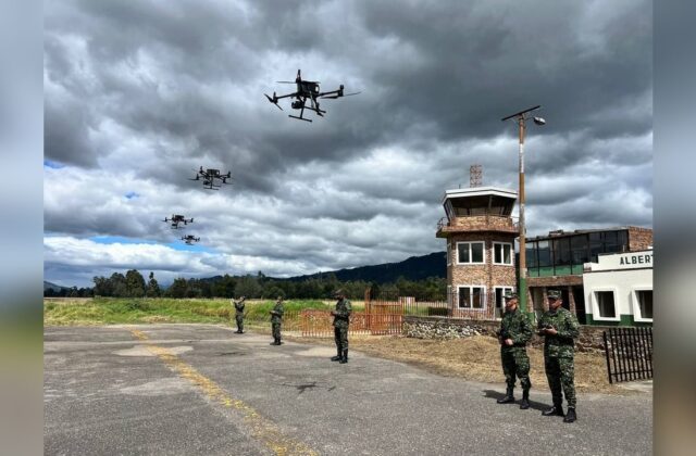 Atacan con drones y disparos alcaldía del municipio de Rioblanco, en el centro de Colombia