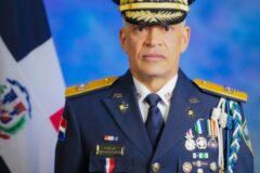 Nuevo jefe de la PN asume el cargo con el reto de responder a la seguridad y reformar la institución