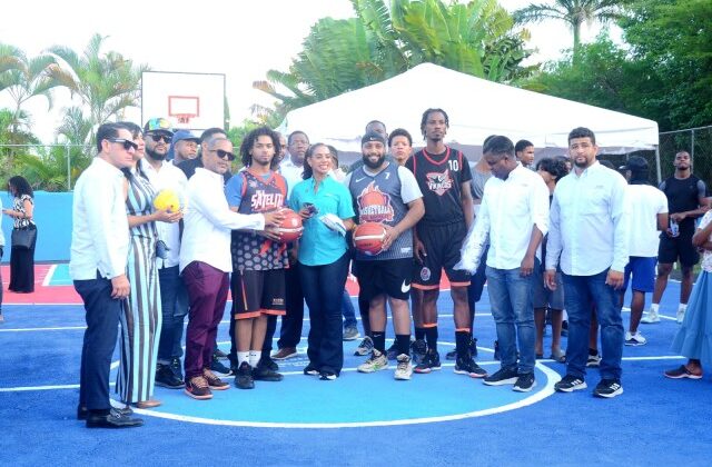 ASDN entrega obras deportivas remozadas durante “La Ruta Deportiva”