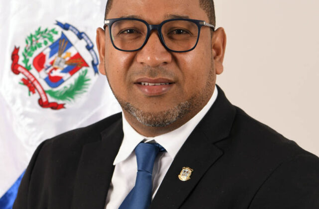 Diputado Jhon Contreras reconoce hazaña de atletas de Monte Plata y solicita remozamiento de instalaciones deportivas