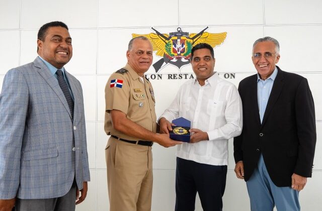 MIDE honra a atletas militares y policiales medallistas en los Juegos Centroamericanos