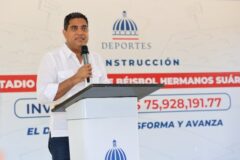 Cruz inicia reconstrucción del estadio Hermanos Suárez en SJM con inversión de RD$75.9 millones