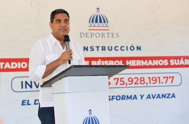 Cruz inicia reconstrucción del estadio Hermanos Suárez en SJM con inversión de RD$75.9 millones