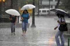 COE aumenta a 18 las provincias en alerta por incidencia de onda tropical