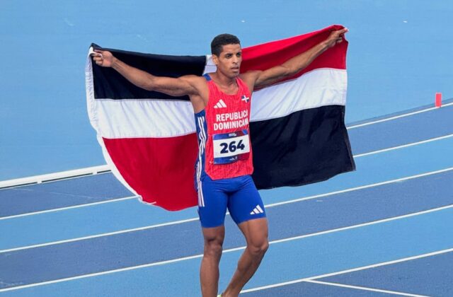 Ferdy Agramonte conquista oro para RD por los 800 metros en Santo Domingo 2026