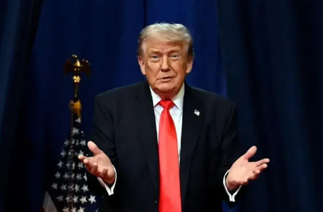 Trump critica a fiscal por retirar la demanda en el caso del estanque reflectante en Washington