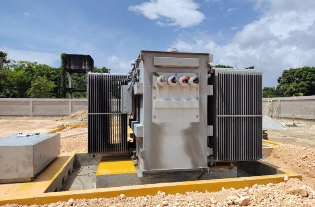 Franklin Romero informa avances en subestación eléctrica del Bajo Yuna; transformador ya fue instalado