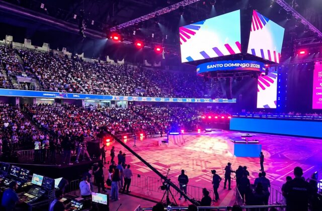 A casa llena, Arena Banreservas acoge gran cierre de Santo Domingo 2026