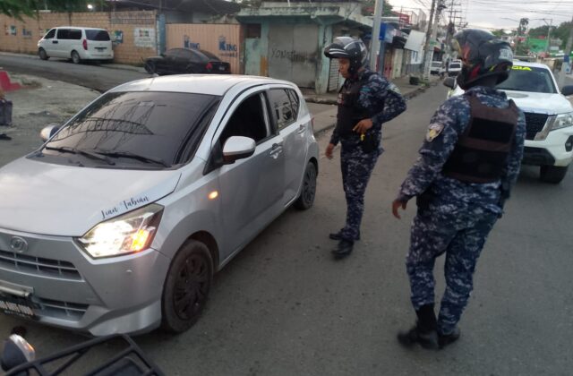 En las últimas 24 horas: Policía recupera vehículos y motocicletas robados y apresa a 14 personas en SDN