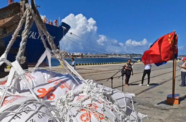 Cuba recibe de China un nuevo donativo de 15.000 toneladas de arroz