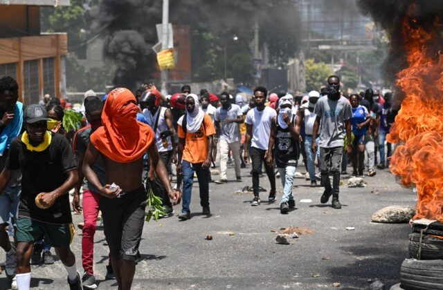 Se eleva a 40 los muertos en ataque de pandillas cerca de la capital de Haití
