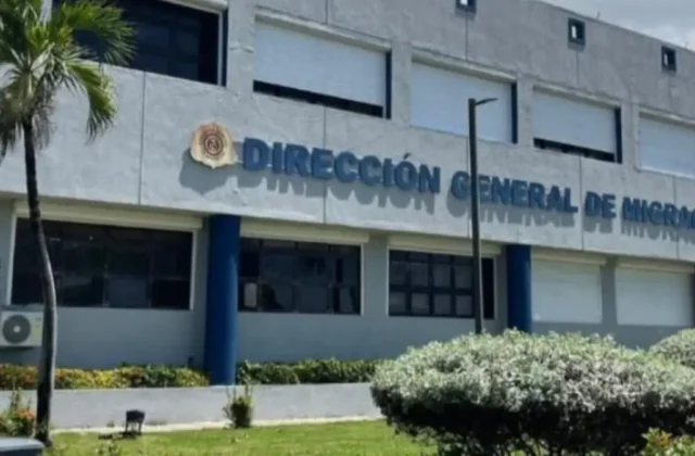 Migración aclara que solo impide salidas al extranjero por orden de la Procuraduría