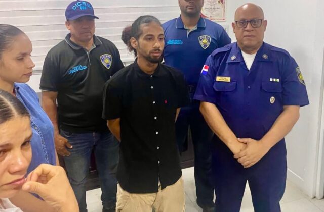 Imagen relacionada: rubito entrega hombre acusado matar