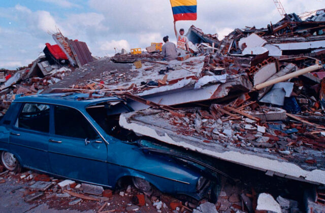 España cifra en 75 los españoles sin paradero conocido tras el terremoto de Colombia