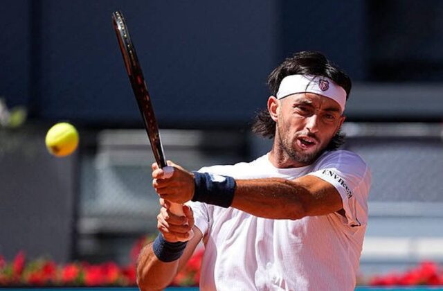 Tirante remonta a Mensik y se mete por primera vez en unos cuartos de un Masters 1.000