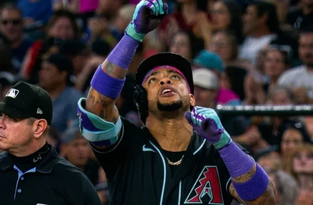 Dirigente de Arizona reacciona a video de Ketel Marte en un casino mientras jugaba su equipo