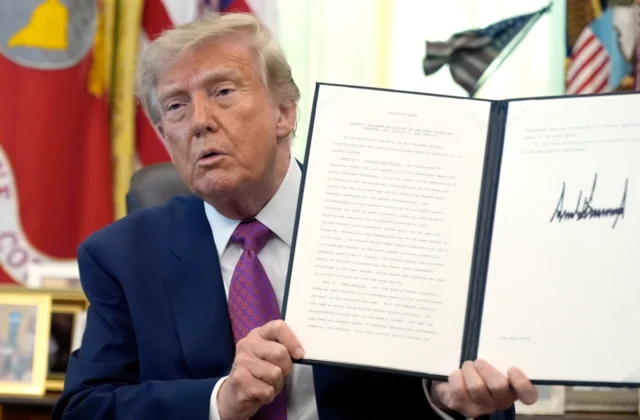 Trump acusa a Kathy Hochul de estar a favor de Canadá por rechazar el nombre Lago América