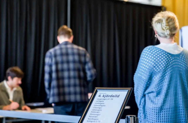#Mundo:Islandia rechaza retomar las negociaciones de ingreso en la UE en un ajustado referéndum #FVDigital