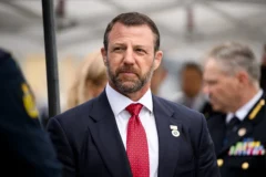 Gobierno de Trump detiene a 2.100 inmigrantes en NY