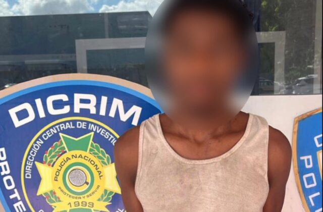 Policía arresta a hombre acusado de agredir y amenazar a su expareja