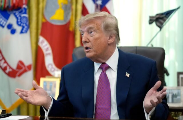 Trump impondría nuevos aranceles a Europa si Canadá se acerca a la Unión Europea