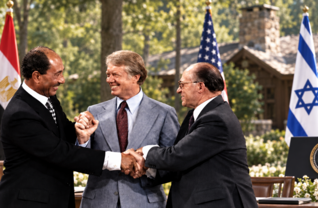 Acuerdos de Camp David de 1978 ¿cómo Egipto e Israel abrieron el camino hacia la paz?