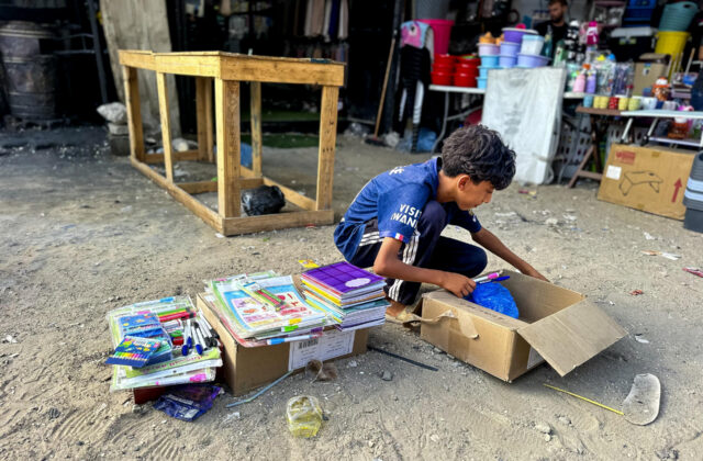 Gaza inicia nuevo curso escolar tras casi tres años de guerra y escuelas destruidas