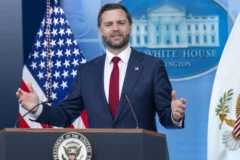 JD Vance minimiza conflicto con Irán