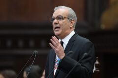 Abinader asegura licitará infraestructura eléctrica para final de año o inicio del 2027