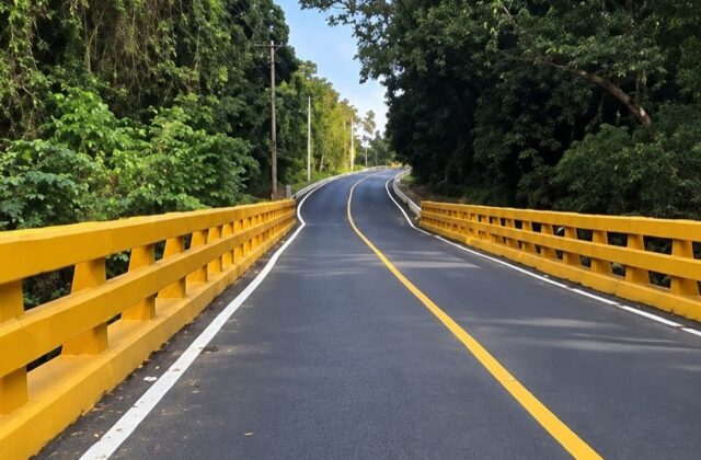 Comunitarios denuncian deterioro de puente en carretera Bayaguana-El Puerto