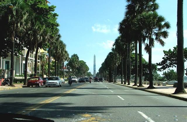 ¿Puede una calle llevar el nombre de una persona viva en República Dominicana?