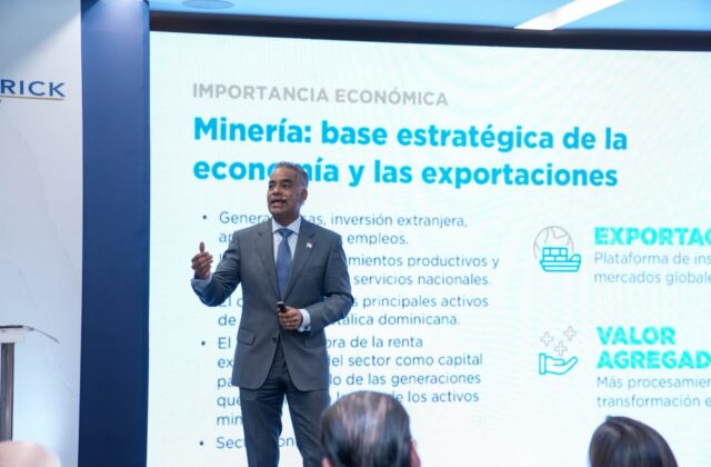 Ministro Santos destaca crecimiento de la minería y apuesta por una industria de mayor valor agregado