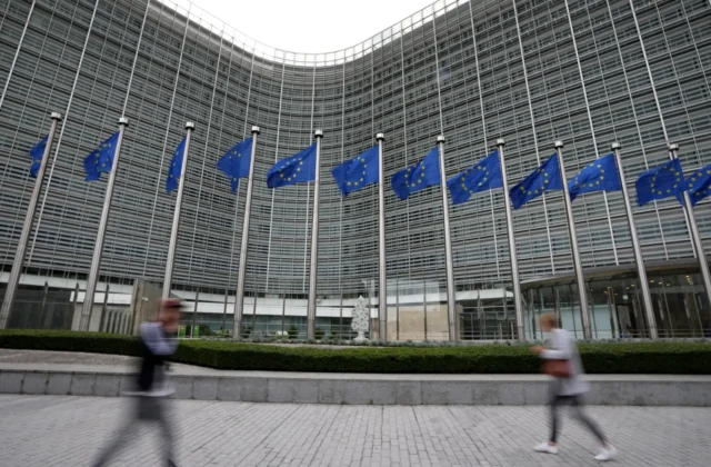 #Mundo:Bruselas prioriza vetar a licitadores extranjeros en las contrataciones públicas para frenar a China y las “prácticas desleales” #FVDigital
