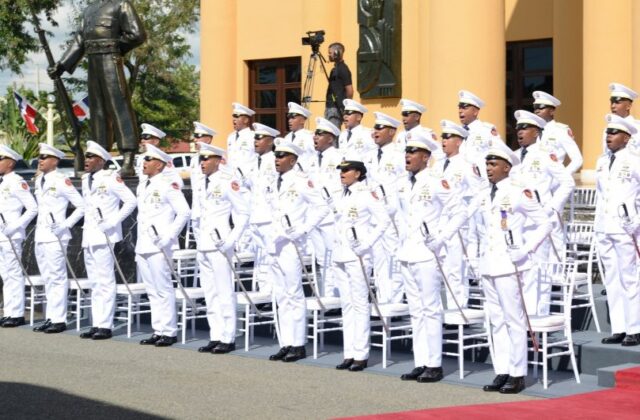 El 84.9 % de los jóvenes que buscó entrar a las academias militares no lo logró